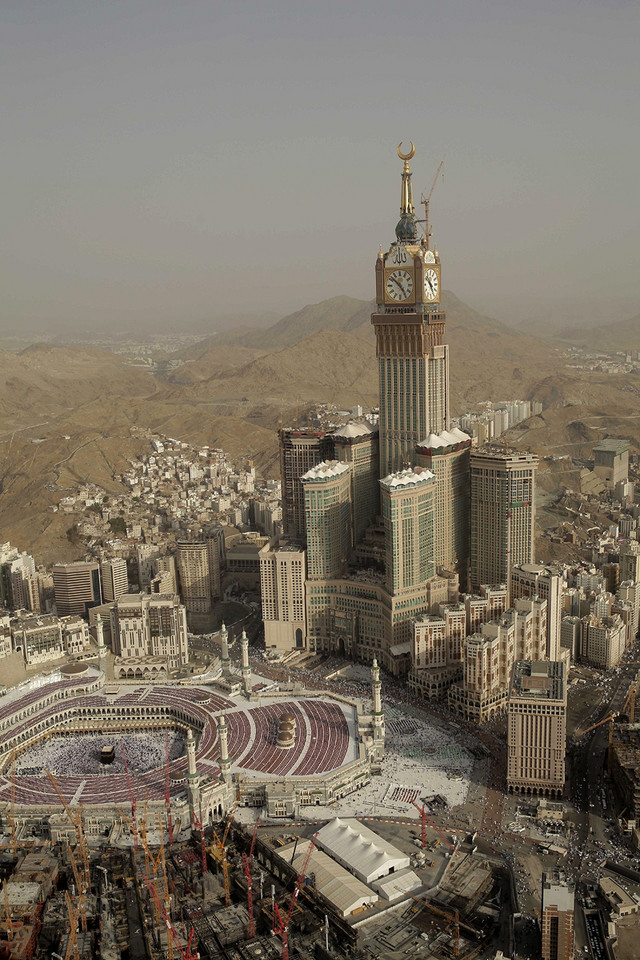 Arabia Saudyjska - Makkah Royal Clock Tower Hotel - drugi najwyższy budynek świata