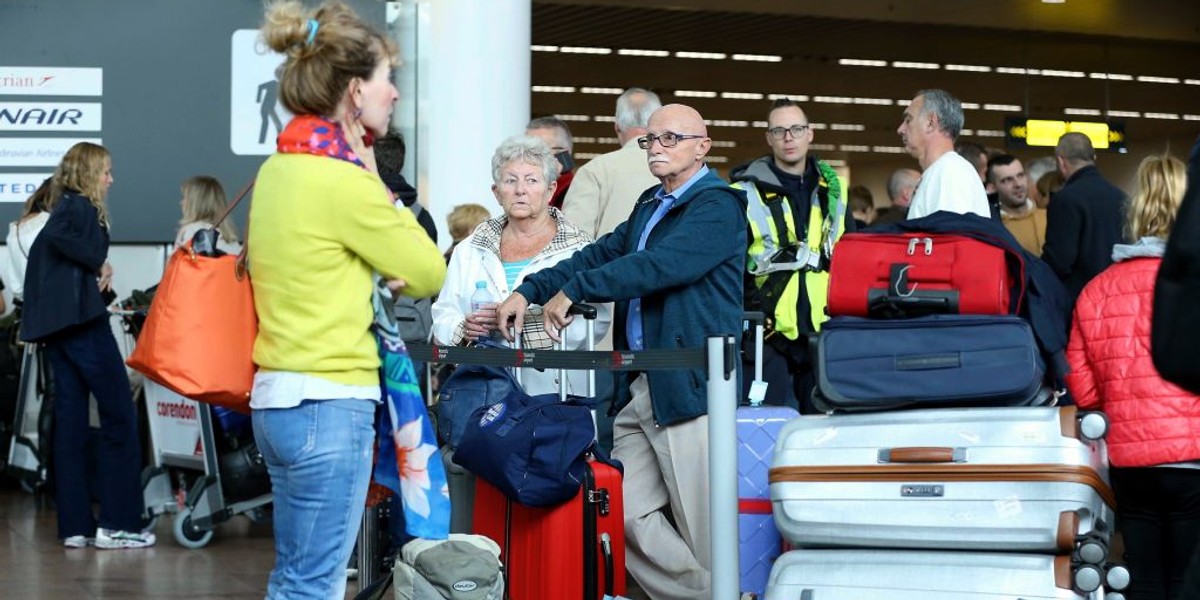 Odsetek badanych deklarujących chęć podjęcia pracy za granicą pozostaje w ostatnim dziesięcioleciu dość stabilny. Nadal zdecydowana większość Polaków (86 proc.) nie jest tym zainteresowana