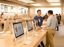 Analitycy ostrzegają: Mały iPad wykończy starszego brata