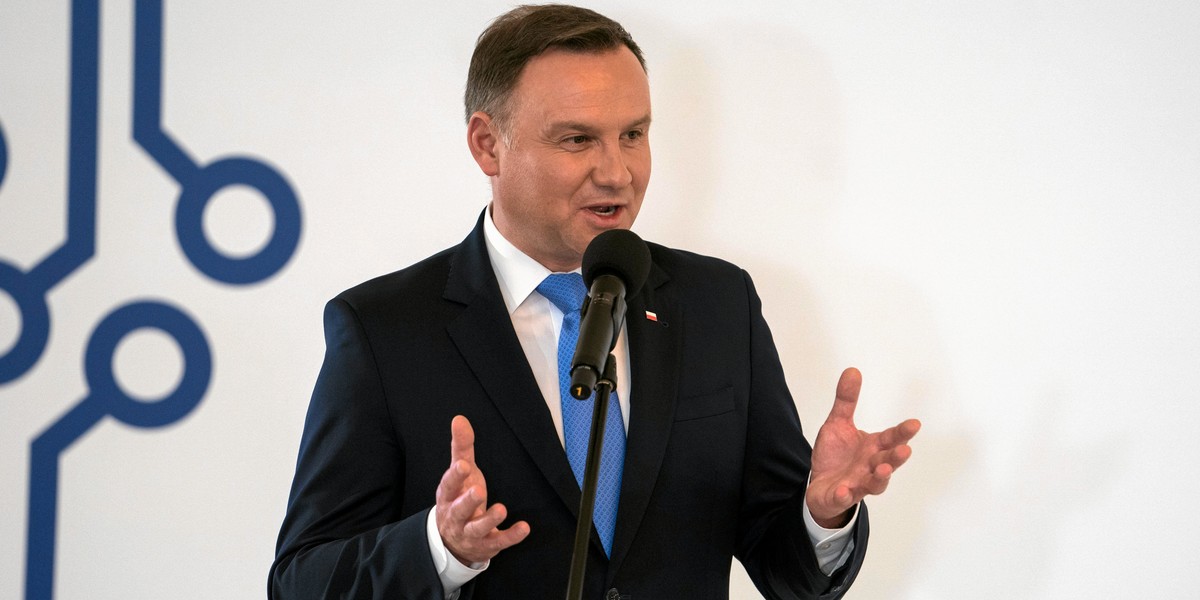 Andrzej Duda przekonuje, że Zdzisław Sokal, wymieniany przy aferze Marka Chrzanowskiego i KNF, "chciał podejmować słuszne działanie"