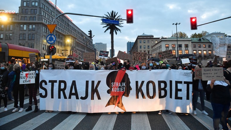 Strajk kobiet. Jakie są plany protestujących na czwartek? - Wiadomości