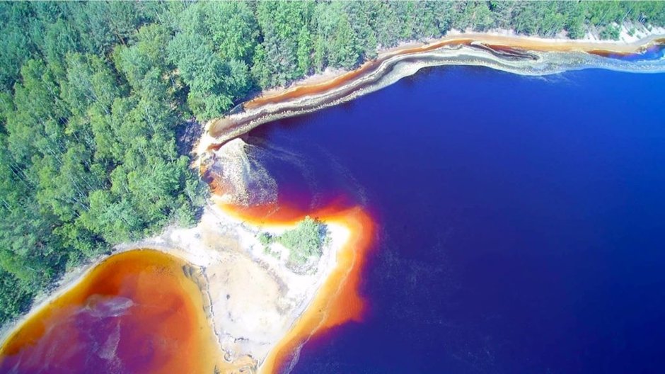 Geopark w Łęczycy - z góry robi piorunujące wrażenie epickiej gry kolorów!