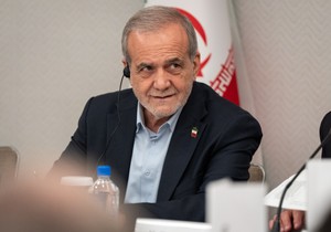 Masud Pezeškijan