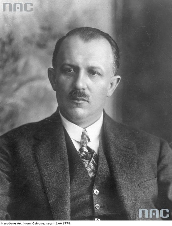 Premier Kazimierz Bartel