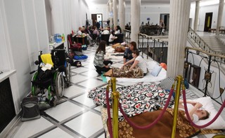 'Wyjdziemy z Sejmu z ustawą w ręku'. Protestujący zaproponowali kompromis na zamkniętym spotkaniu z minister