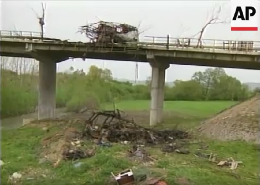 Most je pretrpeo lakša oštećenja