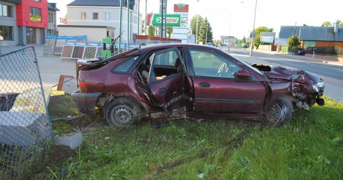 Pijany 17latek bez uprawnień spowodował kolizję w Lubaczowie