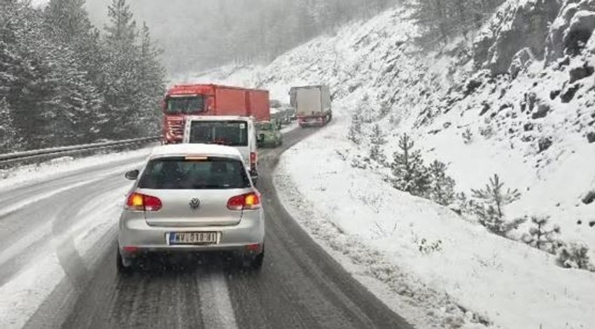 Zastoj na putu Nova Varoš-Zlatibor