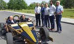 Nasz bolid pędzi ponad 200 km/h 