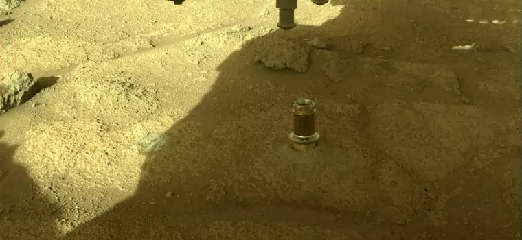 NASA wyjaśnia, czym jest wystający ze skał obiekt na Marsie. "Szukają oznak pradawnego życia"