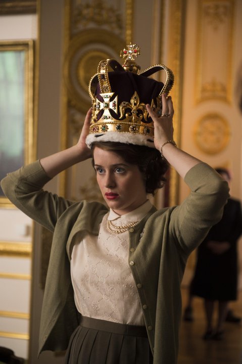 68. rocznica koronacji Elżbiety II (na zdjęciu: Claire Foy jako Elżbieta II w serialu "The Crown" Netfliksa)