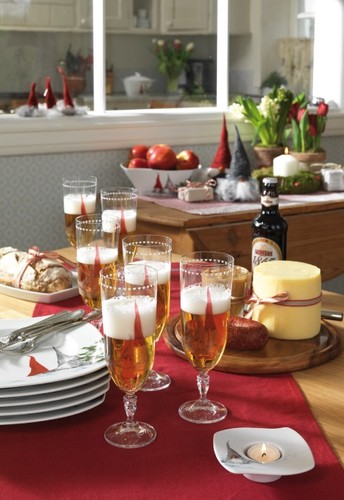 Dekoracje stołu i domu na Święta