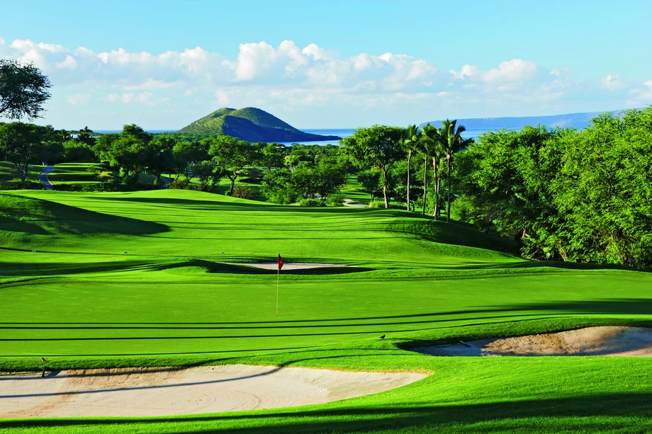 Maui, Hawaje. Zagrać tu można na polach należących do Wailea Golf Club i położonych w sąsiedztwie oceanu.