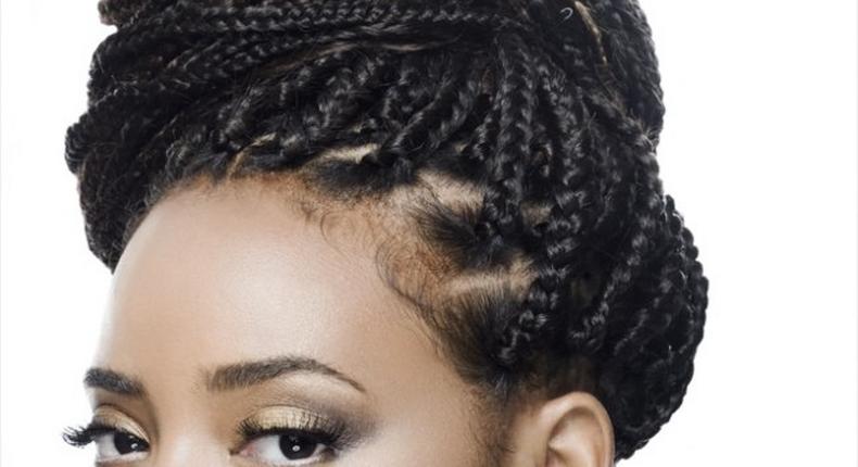 Angela Simmons rocks box braids