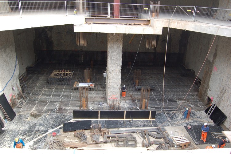 Budowa II linii metra w Warszawie. Stacja Powiśle (2). 26.10.2012 Fot. Materiały prasowe