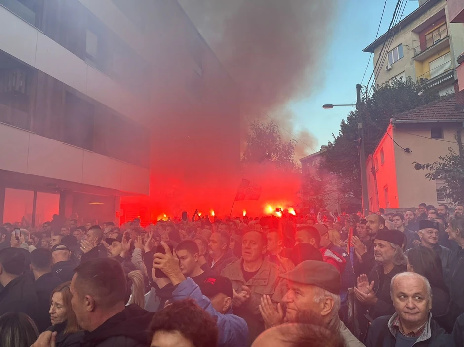 Bakljada na otvaranju muzeja Draži Mihailoviću