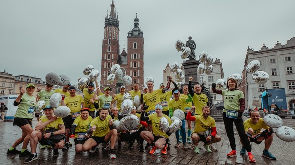 Cracovia Maraton jest organizowany od 2002 r.! To jedna z najpopularniejszych imprez biegowych w Polsce. 
