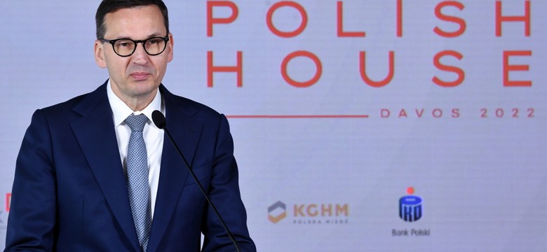 Morawiecki w Davos mówi o kilkumiliardowej nadwyżce. "Sytuacja jeśli nie komfortowa..."