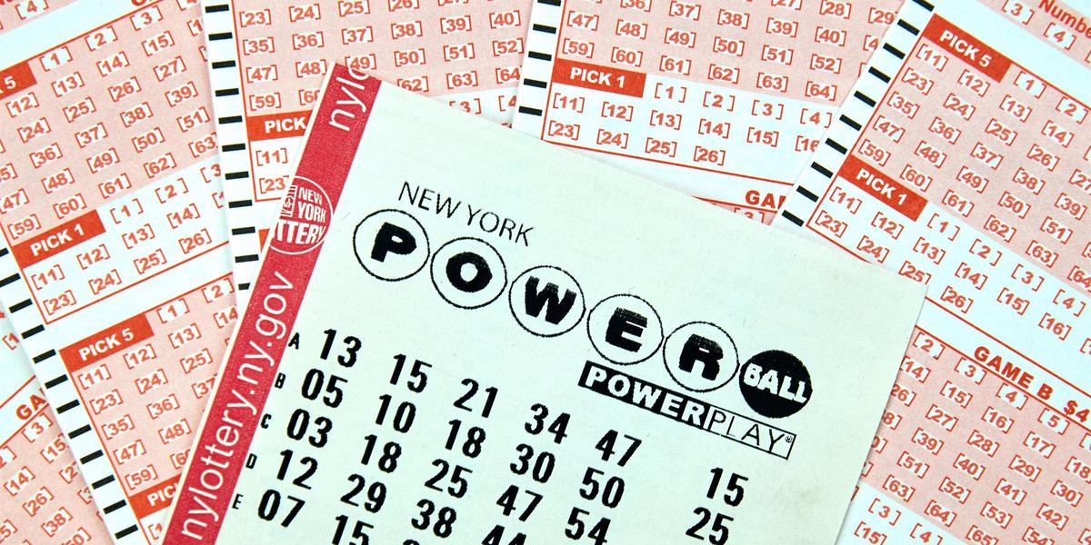 John Cheeks z Waszyngtonu (USA) zobaczył na stronie loterii, że trafił szczęśliwe liczby. Organizator stwierdził jednak, że to "błąd".