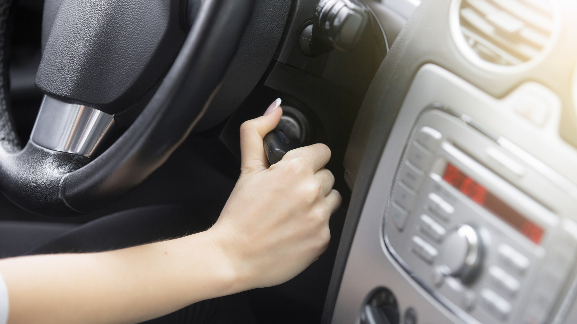 Mrazivé rána bez stresu: 5 trikov, ako pripraviť auto na zimu a vyhnúť sa problémom!