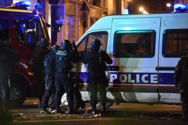 Arabskie kraje potępiają ataki terrorystyczne w Paryżu