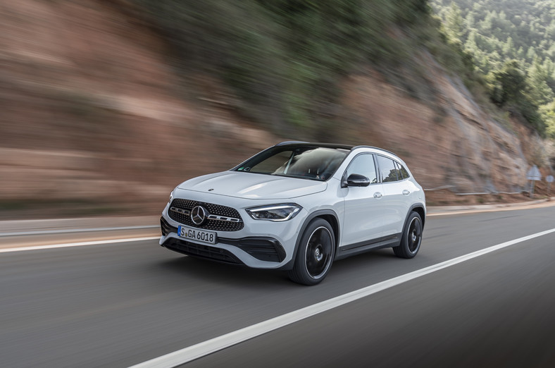 Miejsce 3. Mercedes GLA