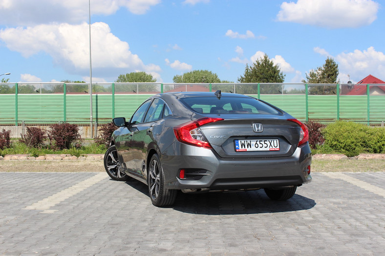 Honda Civic 4d