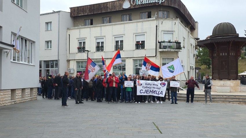 Skup protiv blokada u Sjenici