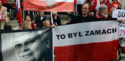 Dlaczego Polacy wierzą w zamach? Jest odpowiedź?
