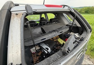 Automobil pronađen demoliran kod Čačka