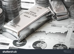 Ceny srebra biją kolejne rekordy. Co za tym stoi?