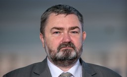 Karski: Reparacje wojenne to otwarta sprawa. Polska w 1953 r. nie zrzekła się roszczeń wobec Niemiec