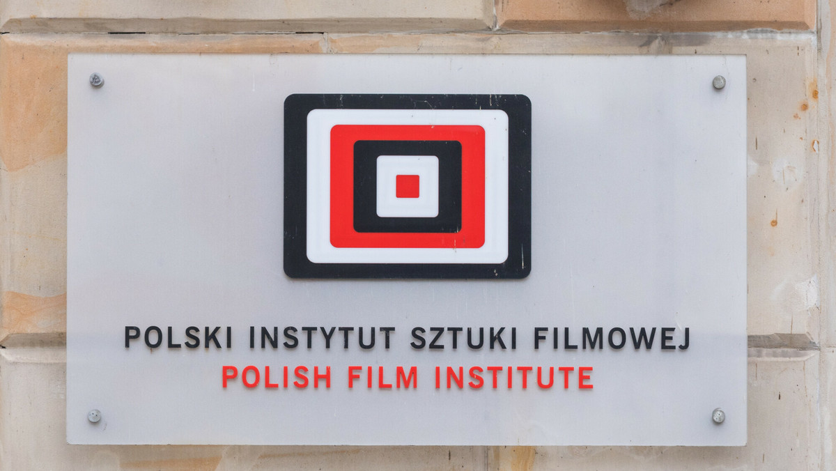 "Rzeczpospolita" pisze, że szefowa Polskiego Instytutu Sztuki Filmowej mogła z założonego przez siebie stowarzyszenia wyprowadzić ponad 100 tys. zł. Dziennik ustalił, że Stowarzyszenie Kultury Akademickiej "Instytut Sztuki" zainwestowało ponad 200 tys. zł w remont mieszkania Agnieszki Odorowicz.