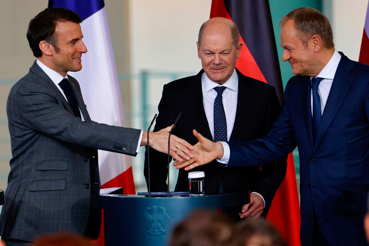 Emmanuel Macron, Olaf Scholz Donald Tusk