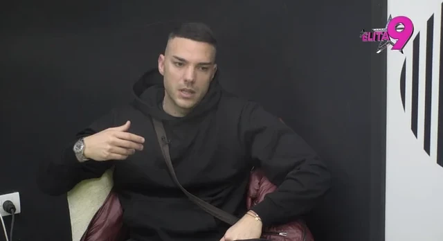 "NISAM ŽELEO DA ŽIVIM SA NJOM I SA NJENIM SINOM, MAJKA MI JE REKLA DA ĆU NA****TI" Anđelo u suzama zbog Anitinih stravičnih optužbi: "Slikala je pare koje daje mami da bi imala dokaz"