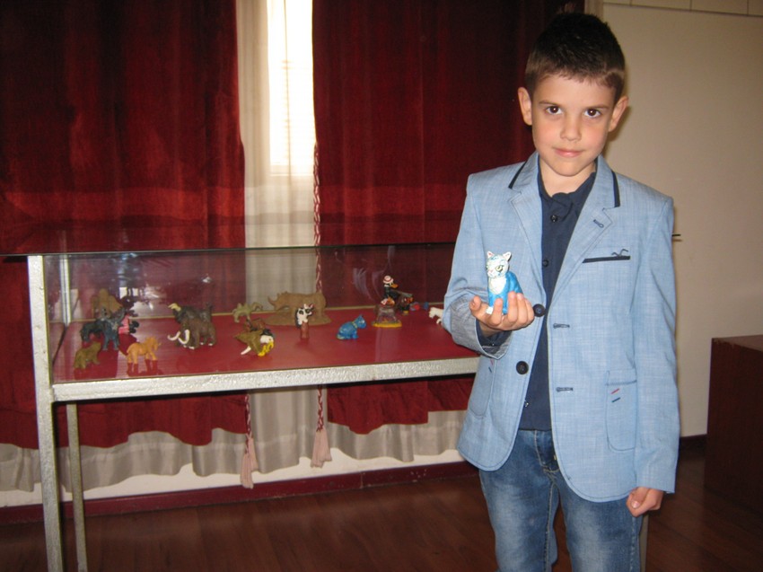 Na izložbi je prikazano 60 radova Vukašina Trajkovića