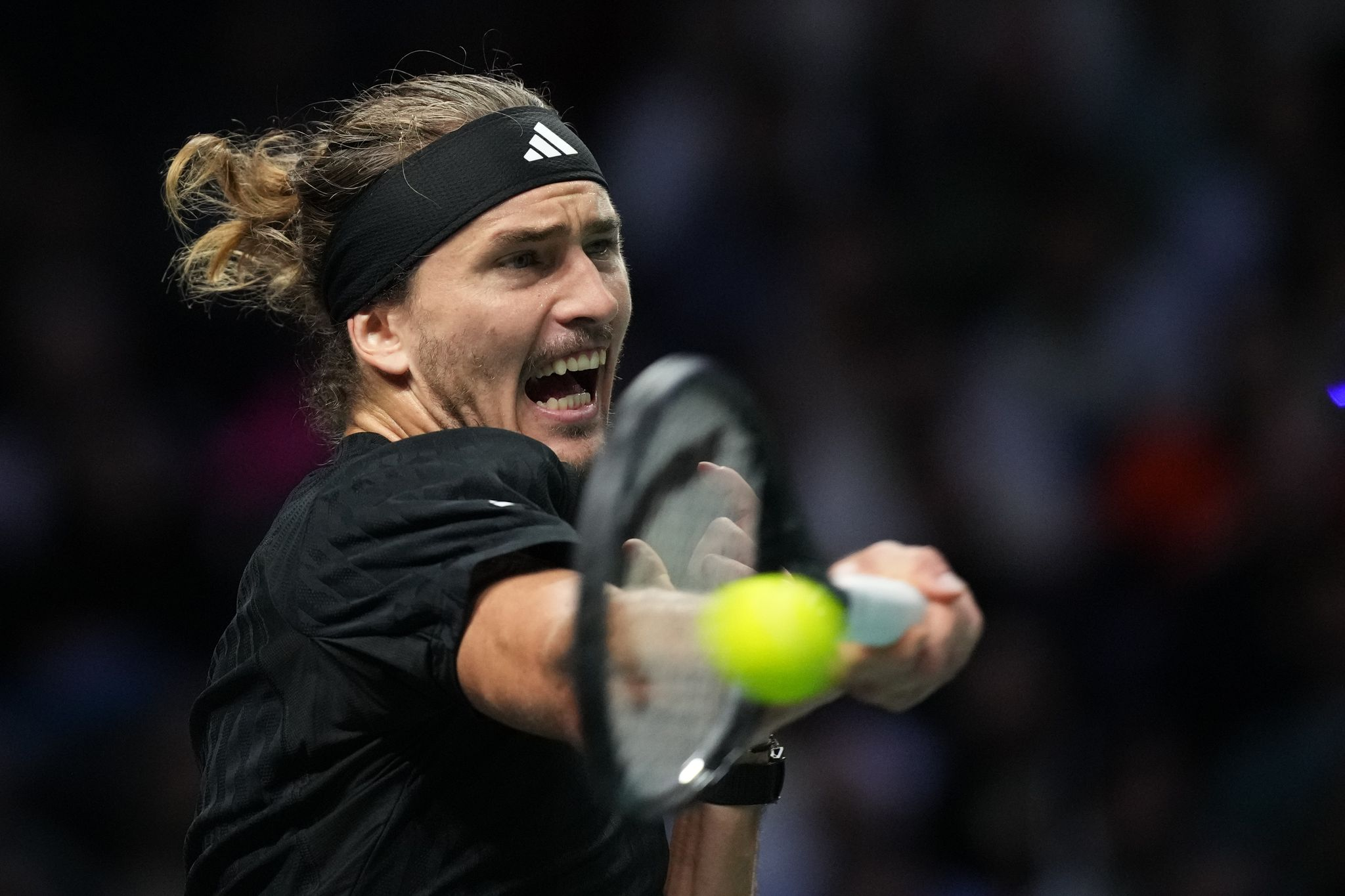 0:6, 1:6-Debakel: Zverev verletzt sich gegen Sinner - ATP Finals fraglich