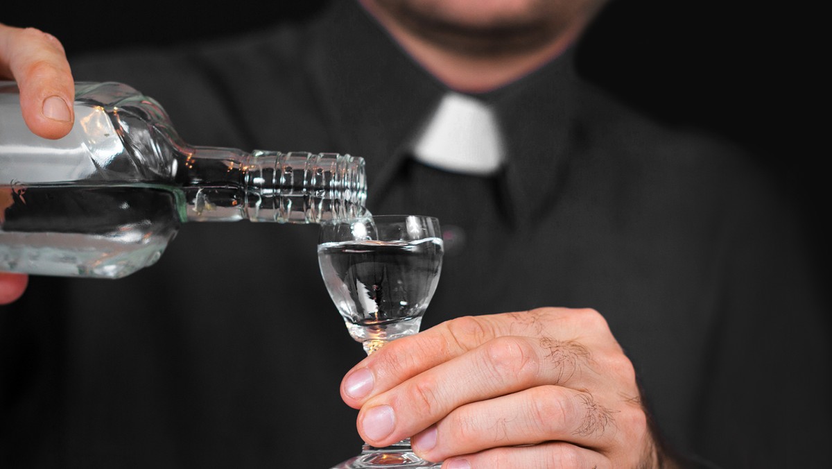 Księża i alkohol. Klerycy piją w seminariach