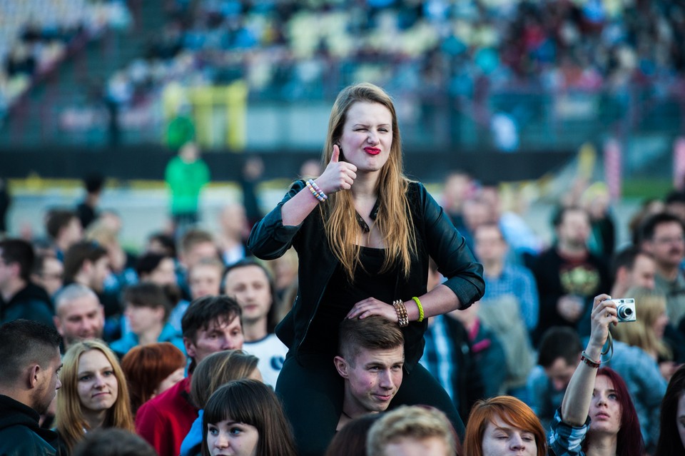 Publiczność na koncercie 30 Seconds To Mars w Rybniku