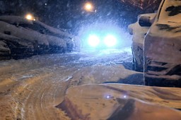 zima uderza jednocześnie w kilka regionów. alerty imgw i i ii stopnia