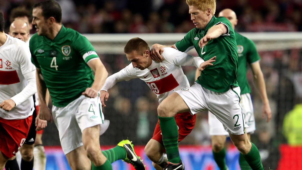 Reprezentacja Irlandii prowadzi do przerwy z Polską 1:0 w międzypaństwowym meczu towarzyskim, który rozgrywany jest na Aviva Stadium w Dublinie. W 76. minucie Biało-Czerwoni znowu zostali zaskoczeni.