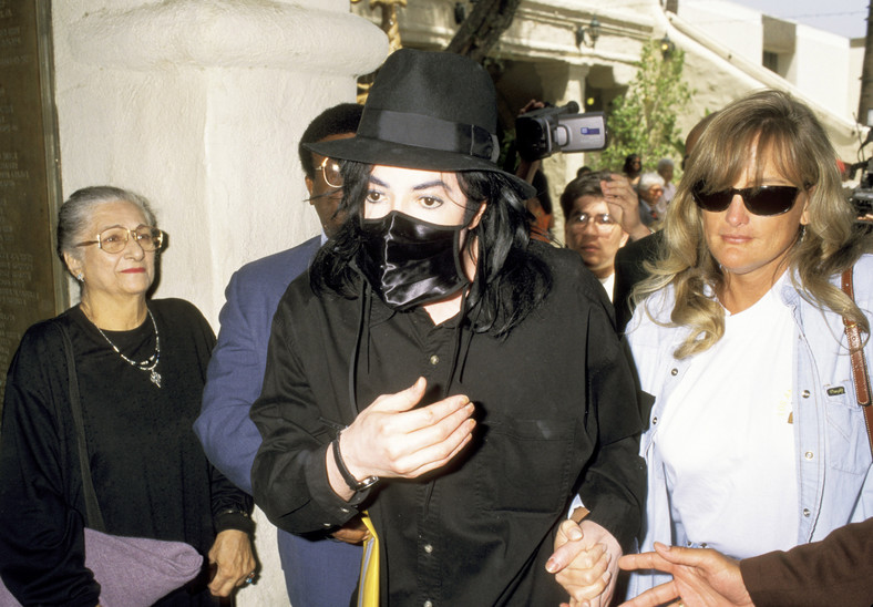 Michael Jackson i Debbie Rowe w 1996 r.