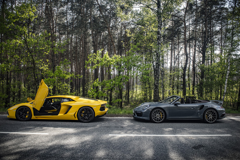 Lamborghini Aventador Coupe vs. Porsche 911 Tubo Cabrio