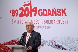 Wałęsa: Bez Schetyny Platforma utonie