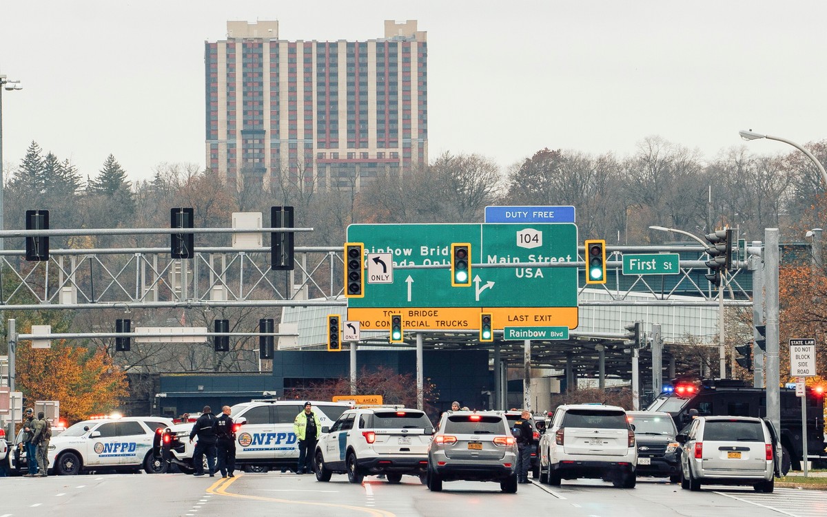 Eksplozja na moście Rainbow Bridge