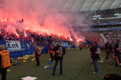Puchar Polski: PZPN ukarał Lecha i Legię za zachowanie kibiców w trakcie finału na Narodowym. WIDEO