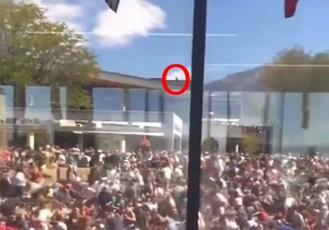 Fotografija na kojoj se navodno vidi strelac na Kirka