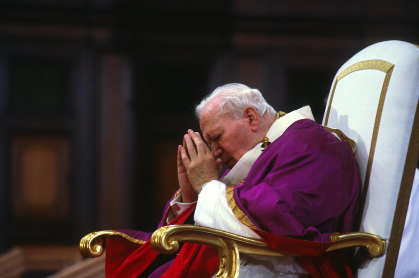Papież Polak Jan Paweł II modlił się do św. Michała Archanioła i pielgrzymował na górę Gargano