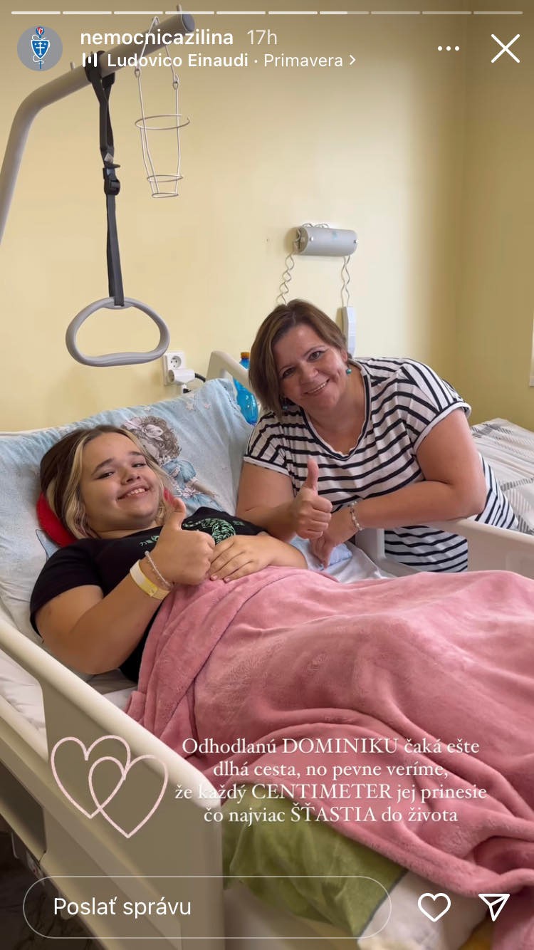 Operácie vo FNsP Žilina pomôžu tínedžerke predĺžiť stehenné kosti.