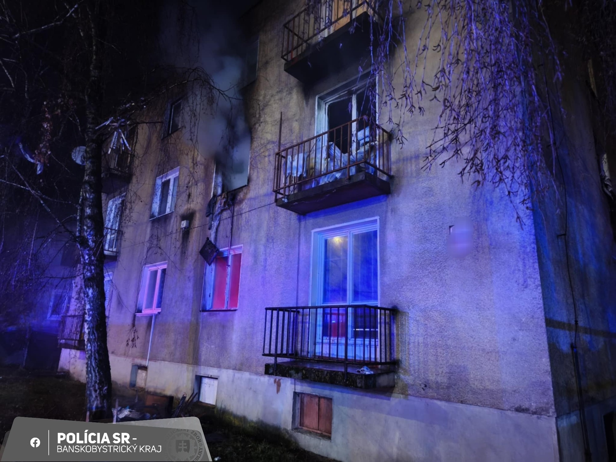 V podvečerných hodinách na Poštovej ulici v Tornali došlo k výbuchu plynu.